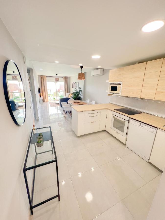 טורמולינוס Cozy Apartment With Large Terrace מראה חיצוני תמונה