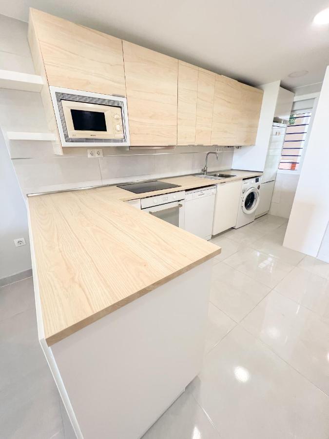 טורמולינוס Cozy Apartment With Large Terrace מראה חיצוני תמונה