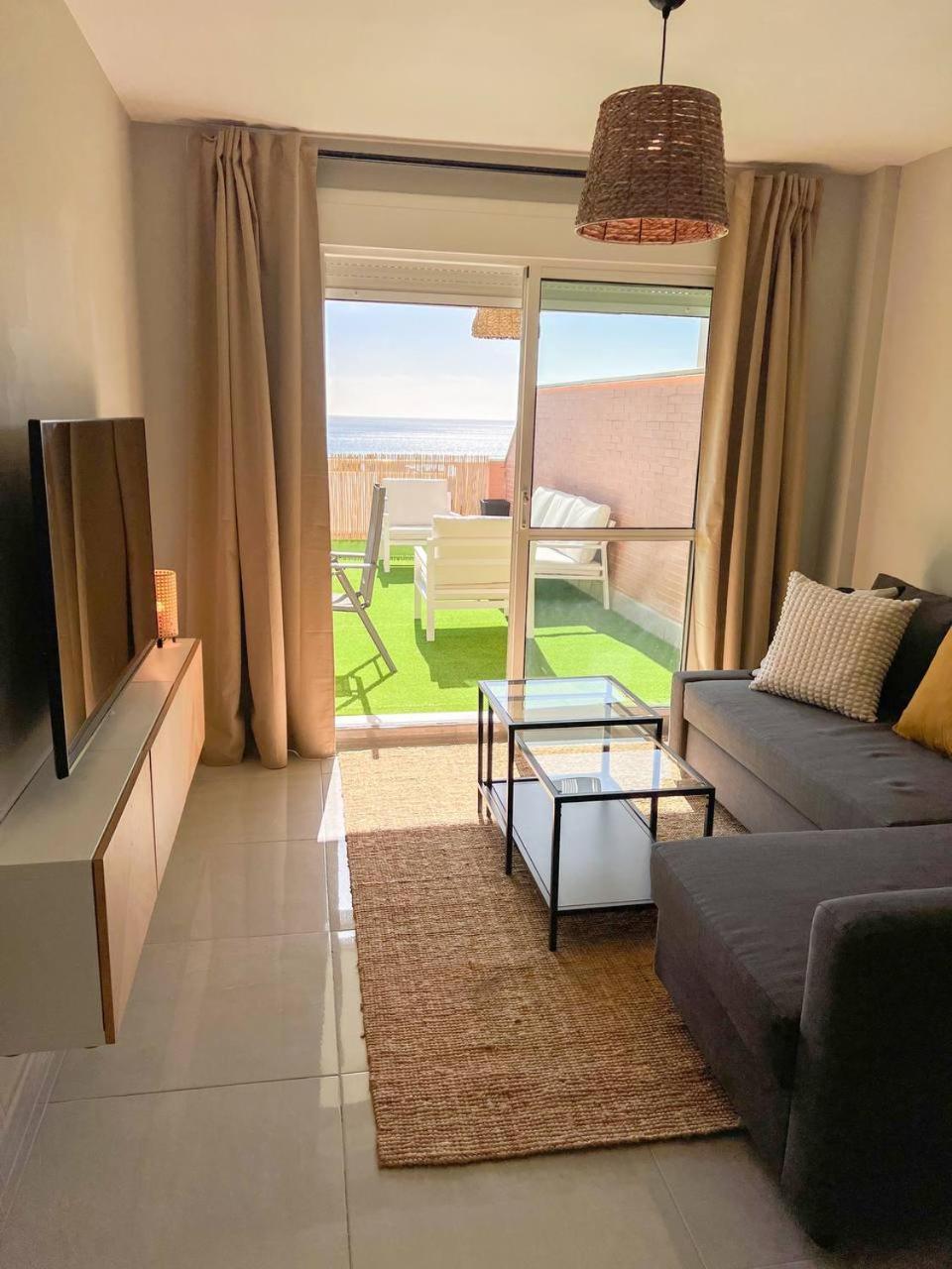 טורמולינוס Cozy Apartment With Large Terrace מראה חיצוני תמונה